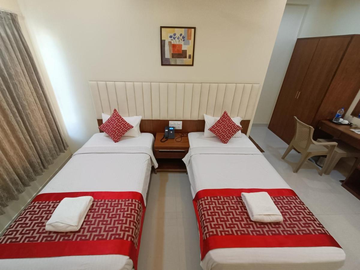 Sri Aswin Grand Hotel Namakkal Exterior photo